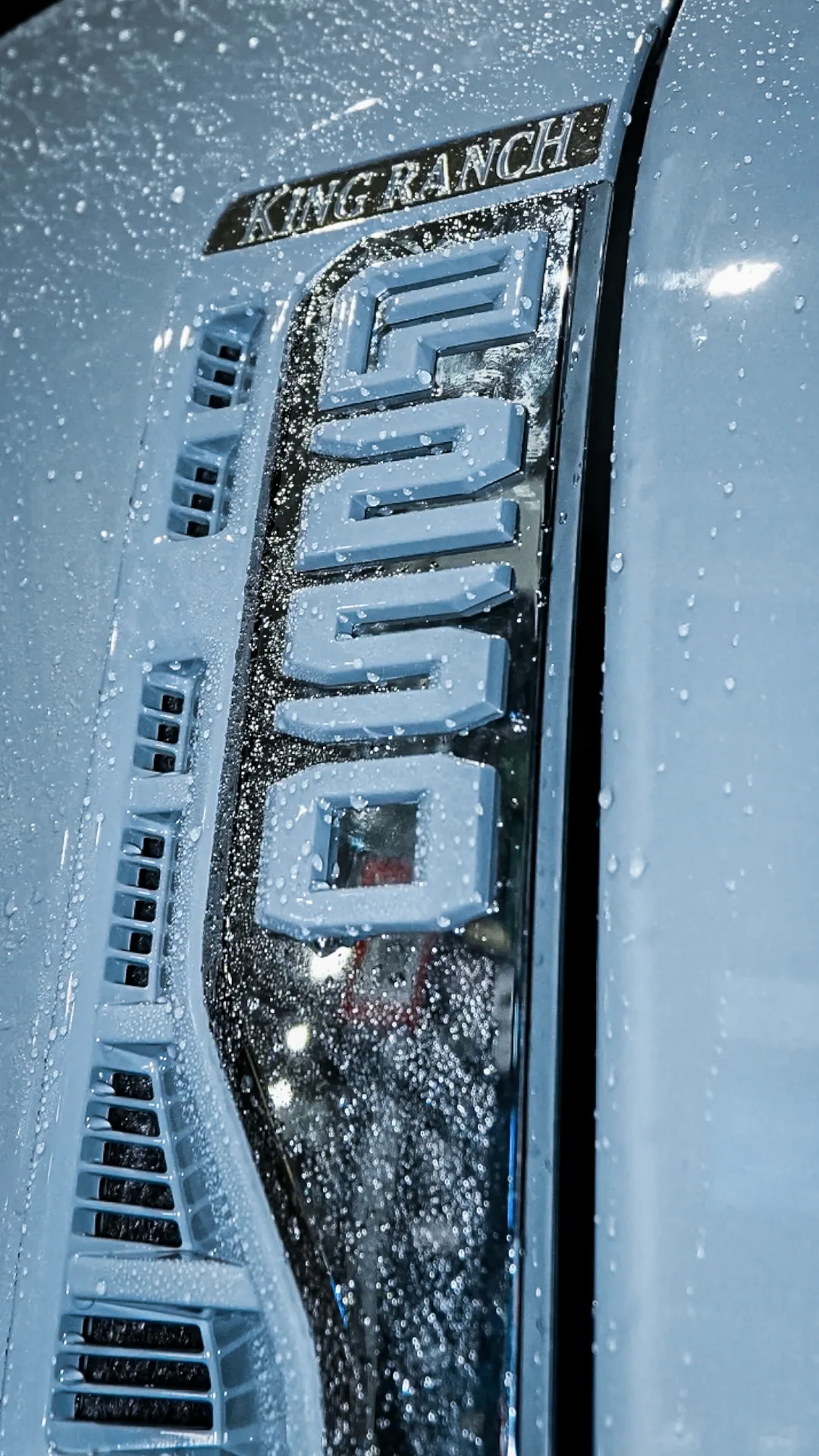 Super Duty — Lifted Ford F-250 / F-350 Program